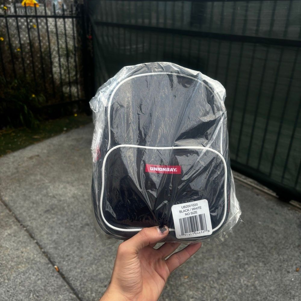 Union Bay Black Handbag